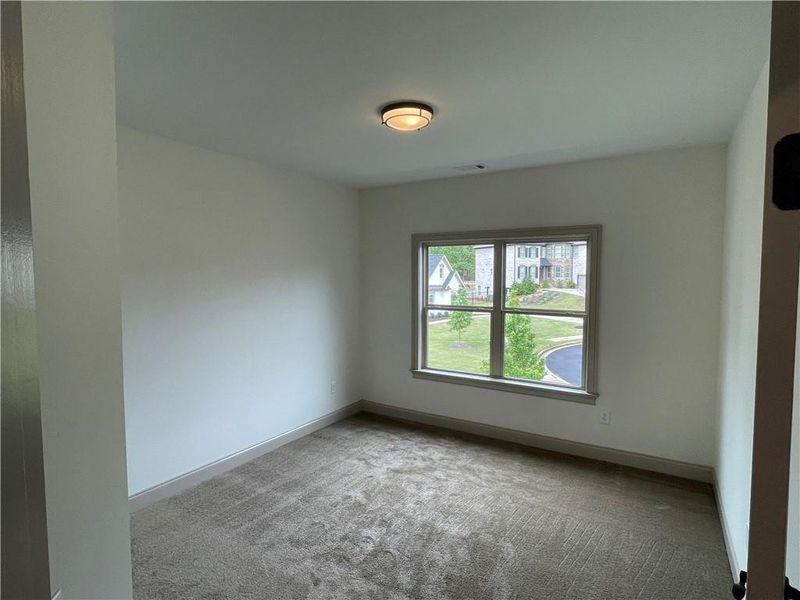 Spacious, unfurnished interior of a new home in , Marietta (Image 22).