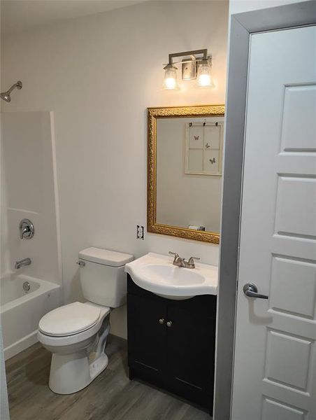 Furnished interior view inside a new home in , Edgewood (Image 6).