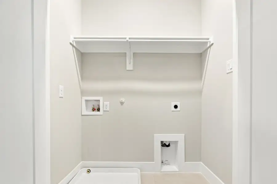 Spacious, unfurnished interior of a new home in Woodbridge, Wylie (Image 12). Spacious, unfurnished interior of a new home in Woodbridge, Wylie (Image 12).