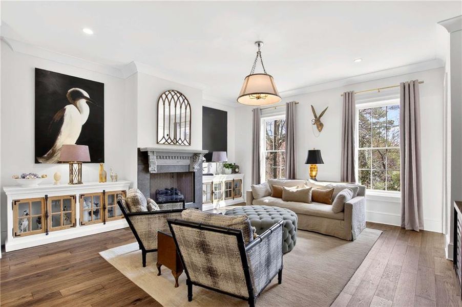 Furnished interior view inside a new home in , Roswell (Image 10).