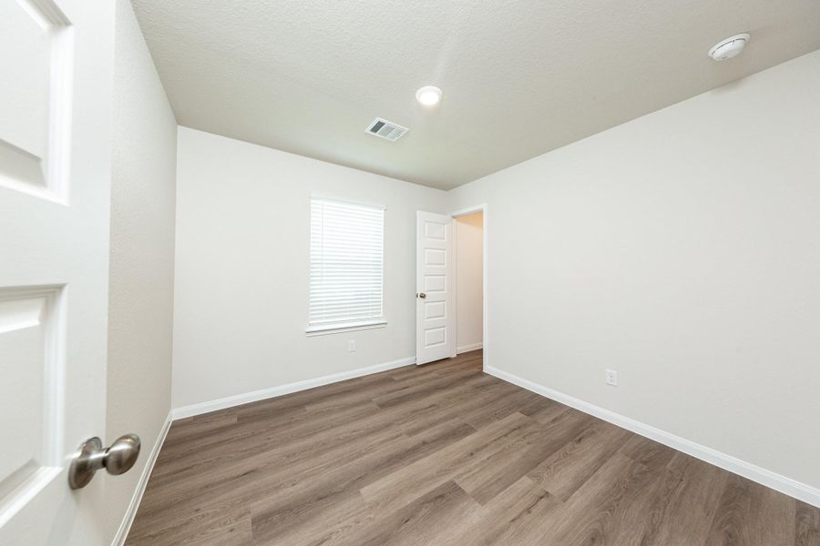 Spacious, unfurnished interior of a new home in Townsend Reserve, Splendora (Image 17).