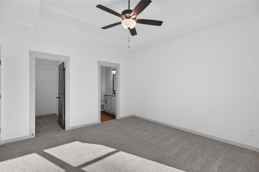 Spacious, unfurnished interior of a new home in , Dallas (Image 16).