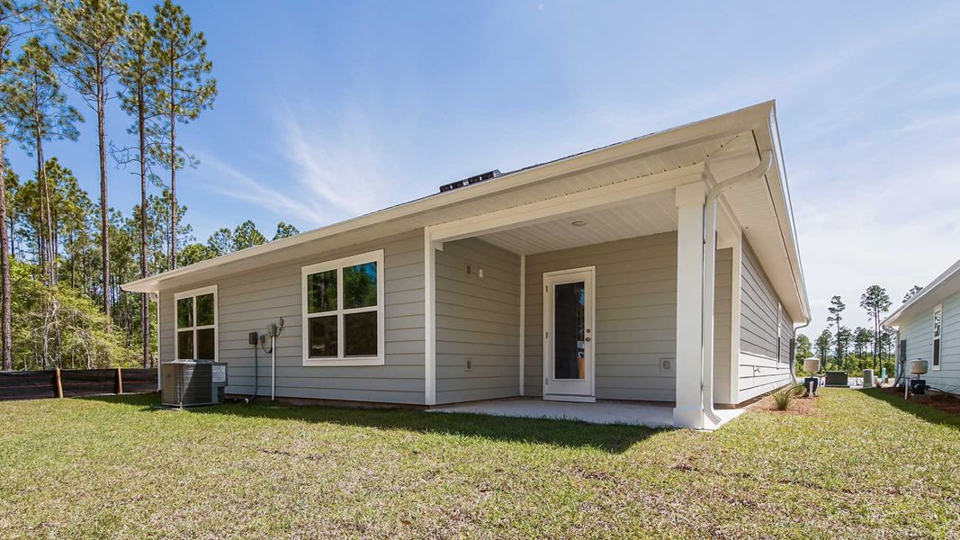 Exterior details and patio area of a home in Sunny Hills, Chipley (Image 2). Exterior details and patio area of a home in Sunny Hills, Chipley (Image 2).