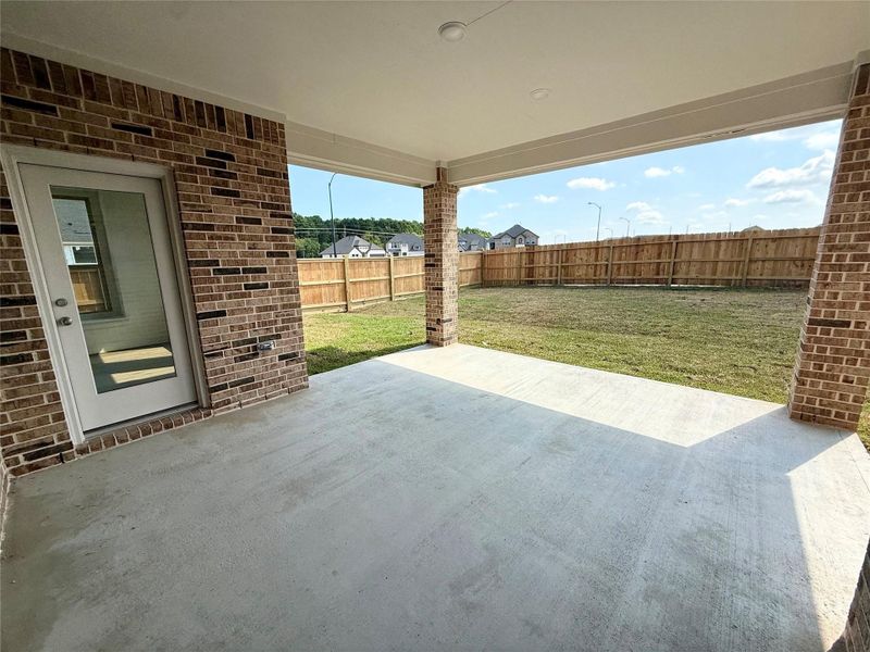 Add some twinkling string lights, and you’ll have the perfect backdrop for unforgettable memories. Plus, with easy access to your kitchen, entertaining becomes a breeze. Add some twinkling string lights, and you’ll have the perfect backdrop for unforgettable memories. Plus, with easy access to your kitchen, entertaining becomes a breeze.
