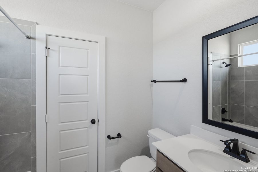 Furnished interior view inside a new home in Esperanza – New Phase Now Selling, Boerne (Image 18). Furnished interior view inside a new home in Esperanza – New Phase Now Selling, Boerne (Image 18).