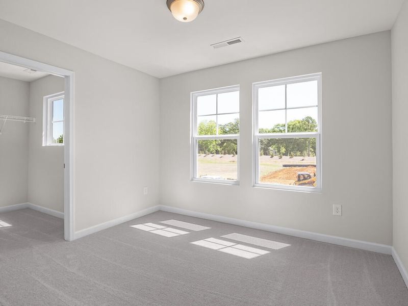 Spacious, unfurnished interior of a new home in Retreat at North Main, Lillington (Image 20).