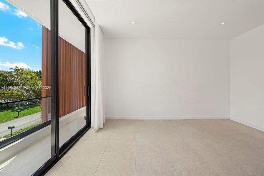 Spacious, unfurnished interior of a new home in , Miami (Image 39). Spacious, unfurnished interior of a new home in , Miami (Image 39).