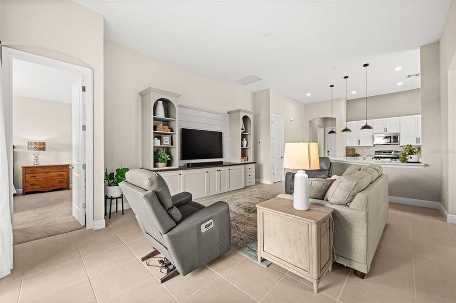 Furnished interior view inside a new home in , Punta Gorda (Image 9).