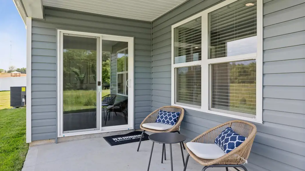 Representative exterior details of a home built from the Aria by D.R. Horton in Thompson Creek, Corryton (Image 3).