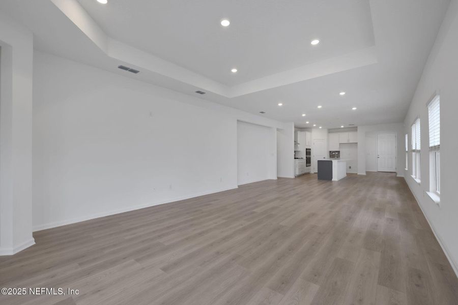 Spacious, unfurnished interior of a new home in Brook Forest, St. Augustine (Image 26).