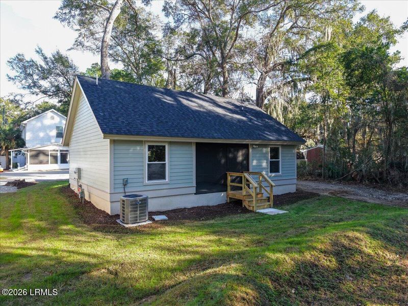 Exterior details and patio area of a home in , Beaufort (Image 45).