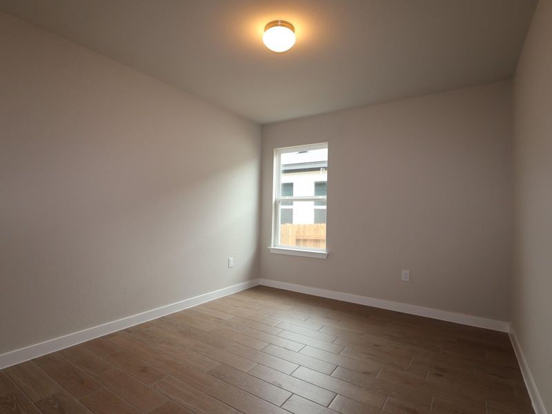 Spacious, unfurnished interior of a new home in Willow Springs, Buda (Image 5). Spacious, unfurnished interior of a new home in Willow Springs, Buda (Image 5).