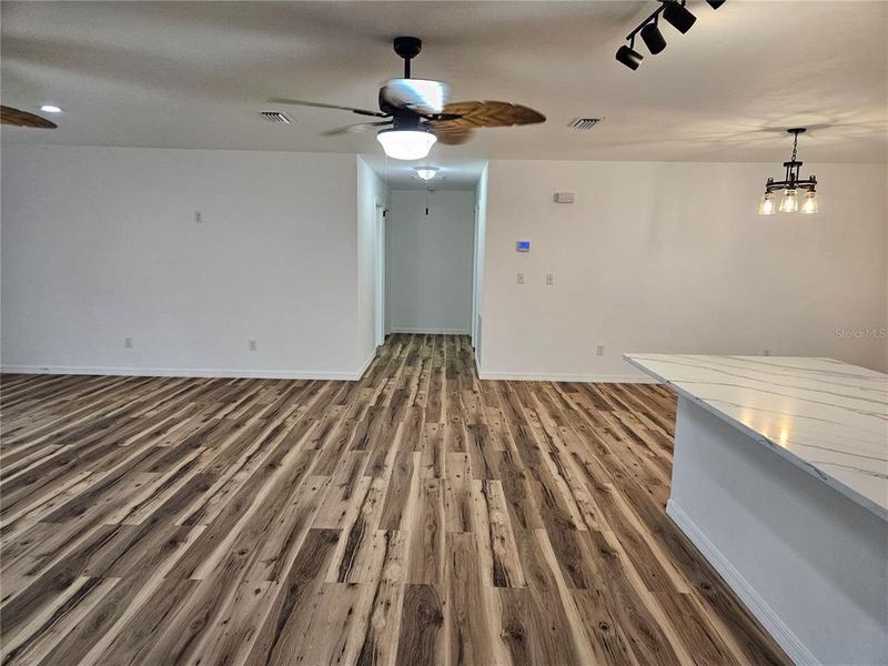 Spacious, unfurnished interior of a new home in , Williston (Image 22).