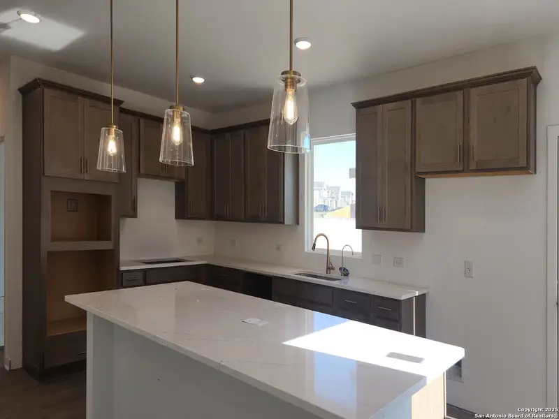 Furnished interior view inside a new home in Arcadia Ridge, San Antonio (Image 5). Furnished interior view inside a new home in Arcadia Ridge, San Antonio (Image 5).