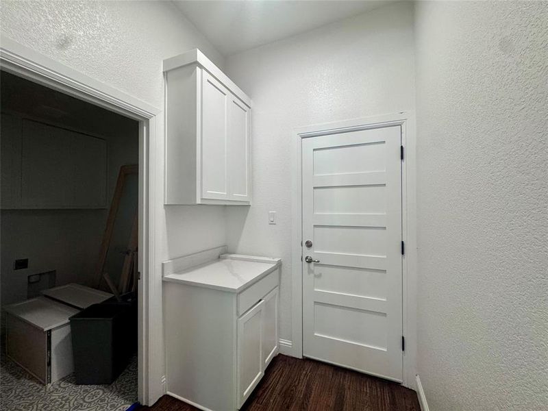 Furnished interior view inside a new home in , Weatherford (Image 13). Furnished interior view inside a new home in , Weatherford (Image 13).