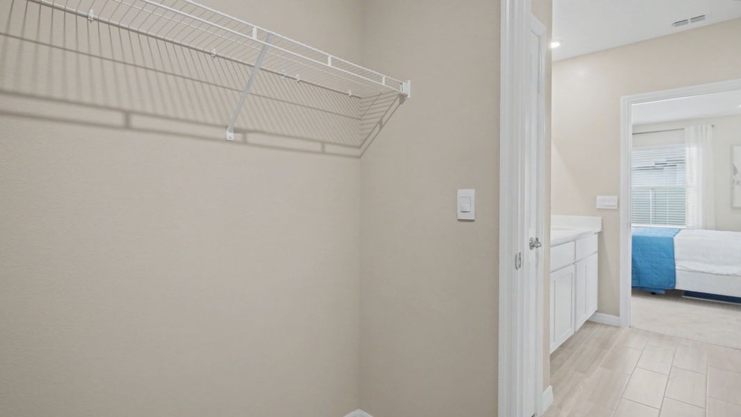 Representative unfurnished interior of a home built from the Lexington by Maronda Homes in Malabar Springs, Palm Bay (Image 20).