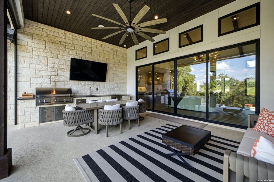 Image 40 of a home in .