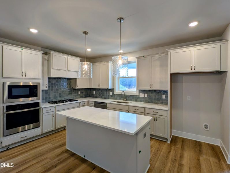 Gourmet Kitchen - Sconset Walk Interior