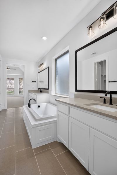 132 Buffalo - Primary Bathroom