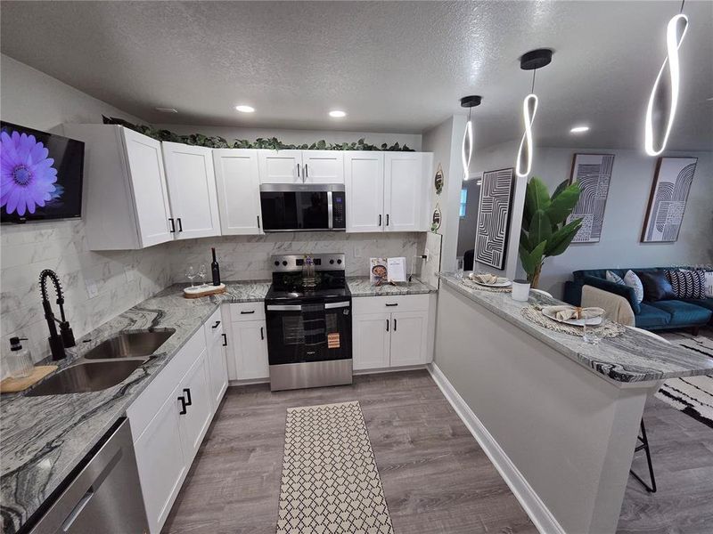 Furnished interior view inside a new home in , Plant City (Image 31).