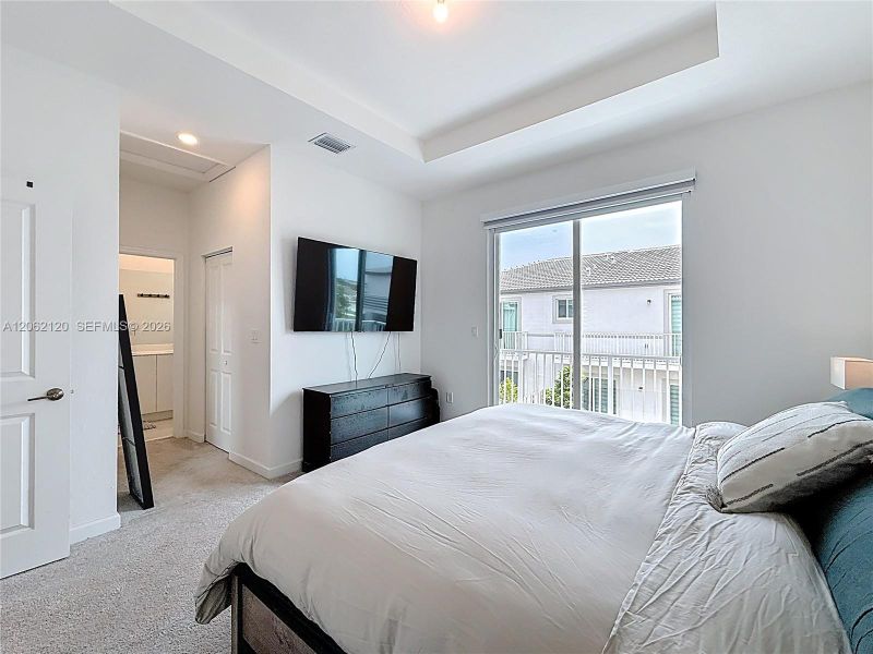 Furnished interior view inside a new home in , Homestead (Image 44).