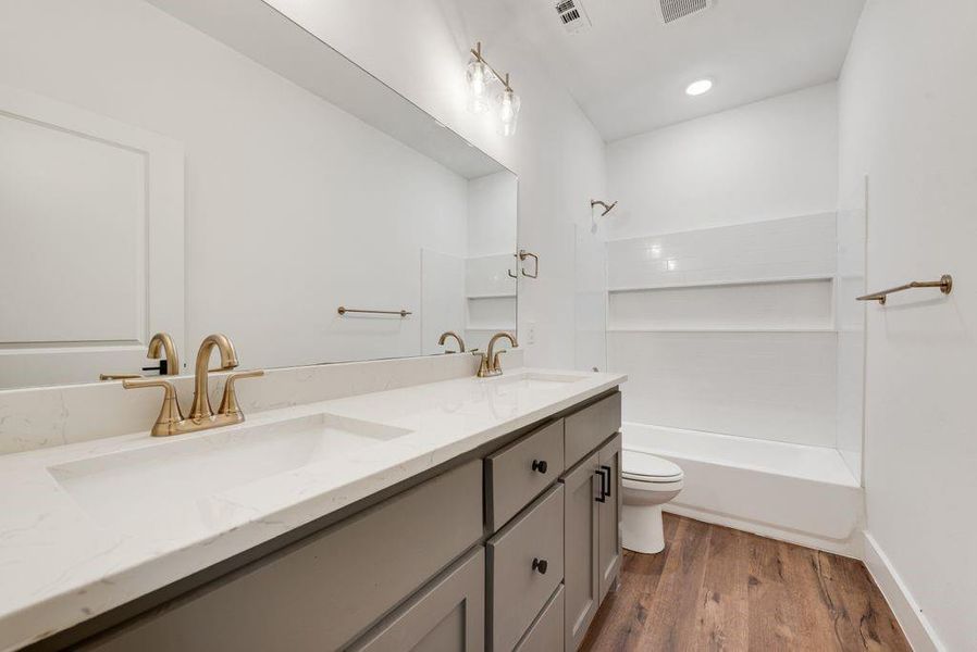 Furnished interior view inside a new home in , Bonham (Image 7).