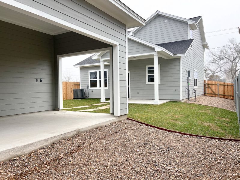 Exterior details and patio area of a home in Diamond Hill Collection, Victoria (Image 35).