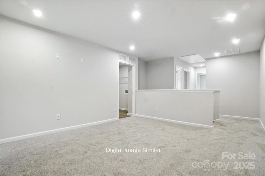 Spacious, unfurnished interior of a new home in , Charlotte (Image 5).