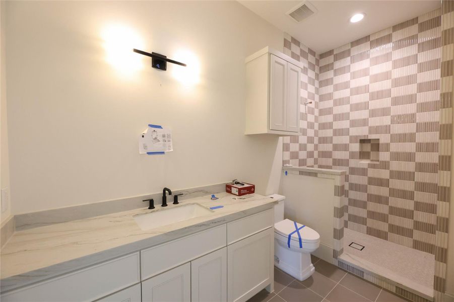 Furnished interior view inside a new home in , Houston (Image 5).