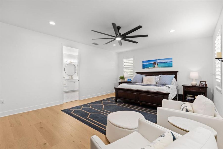 Furnished interior view inside a new home in , Tampa (Image 46).