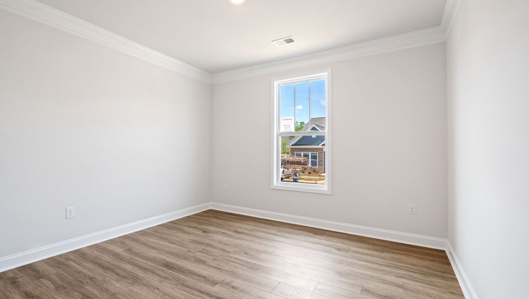 Spacious, unfurnished interior of a new home in The Villas at Pine Valley, Boiling Springs (Image 3).