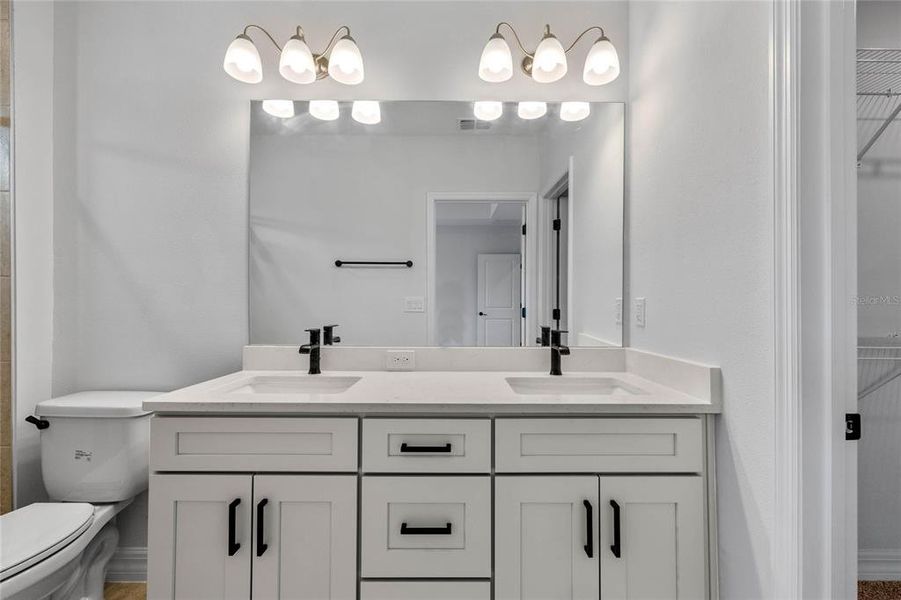 Primary Bathroom w/ Double Vanity Sinks