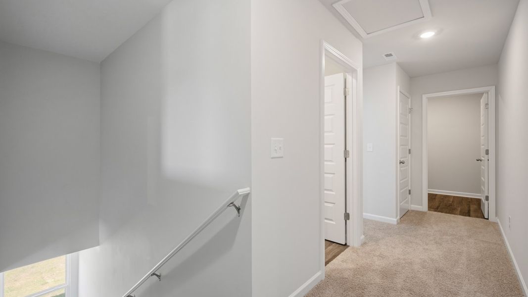 Spacious, unfurnished interior of a new home in Cedar Ridge - Locust Grove Station, Locust Grove (Image 20). Spacious, unfurnished interior of a new home in Cedar Ridge - Locust Grove Station, Locust Grove (Image 20).