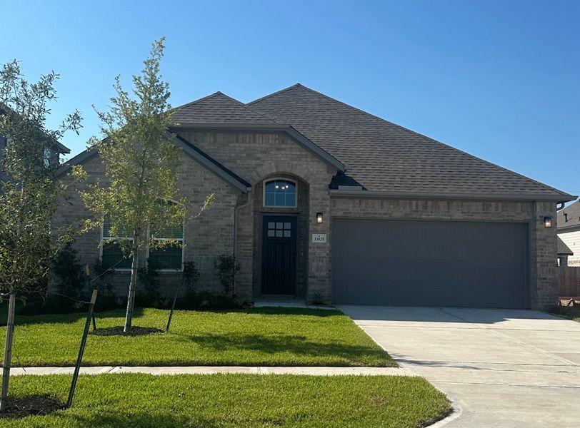 Image 24 of a home in Lago Mar. Image 24 of a home in Lago Mar.