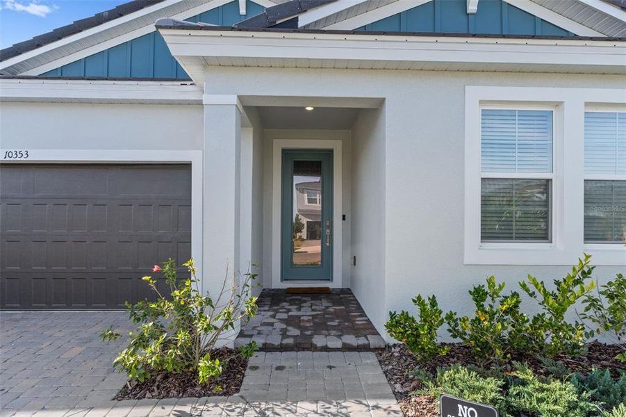 Exterior details and patio area of a home in , San Antonio (Image 27).