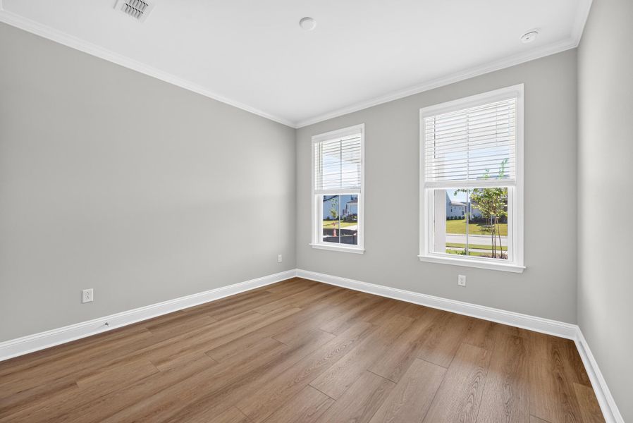 Spacious, unfurnished interior of a new home in Del Webb Charleston at Nexton, Summerville (Image 19).