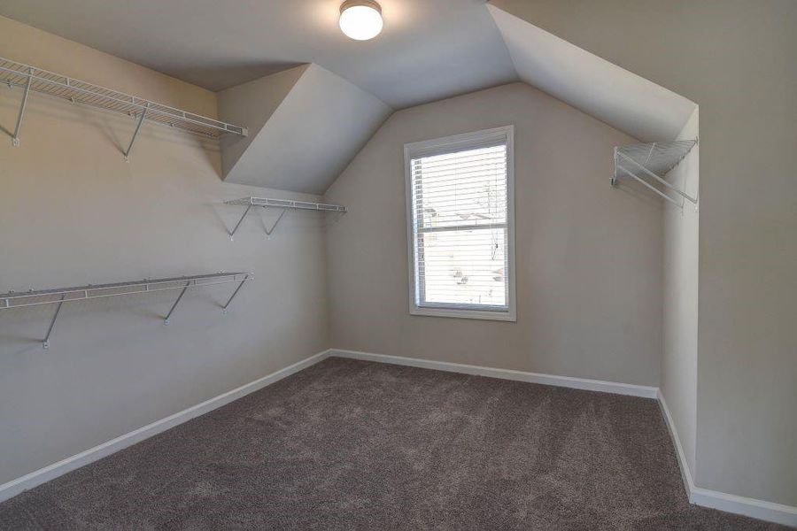 Spacious, unfurnished interior of a new home in , Cumming (Image 7).