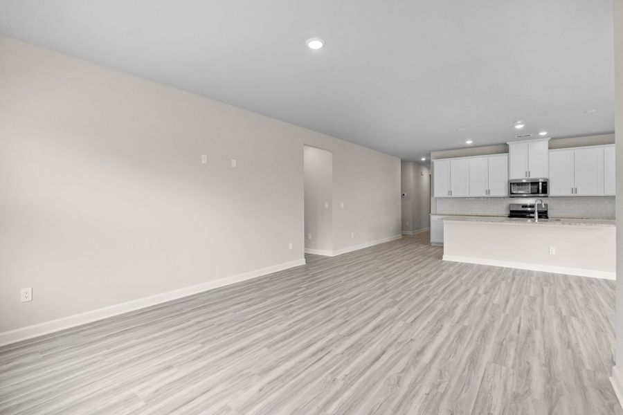 Spacious, unfurnished interior of a new home in Cypress Ridge - The Coastline Series, Longs (Image 19).