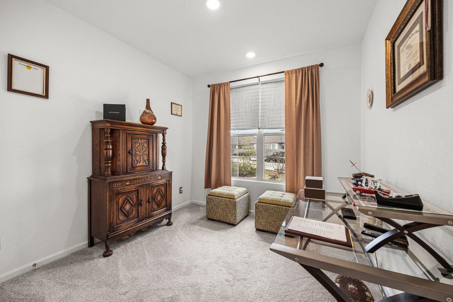 Furnished interior view inside a new home in Artavia: Avante Collection, Conroe (Image 29).