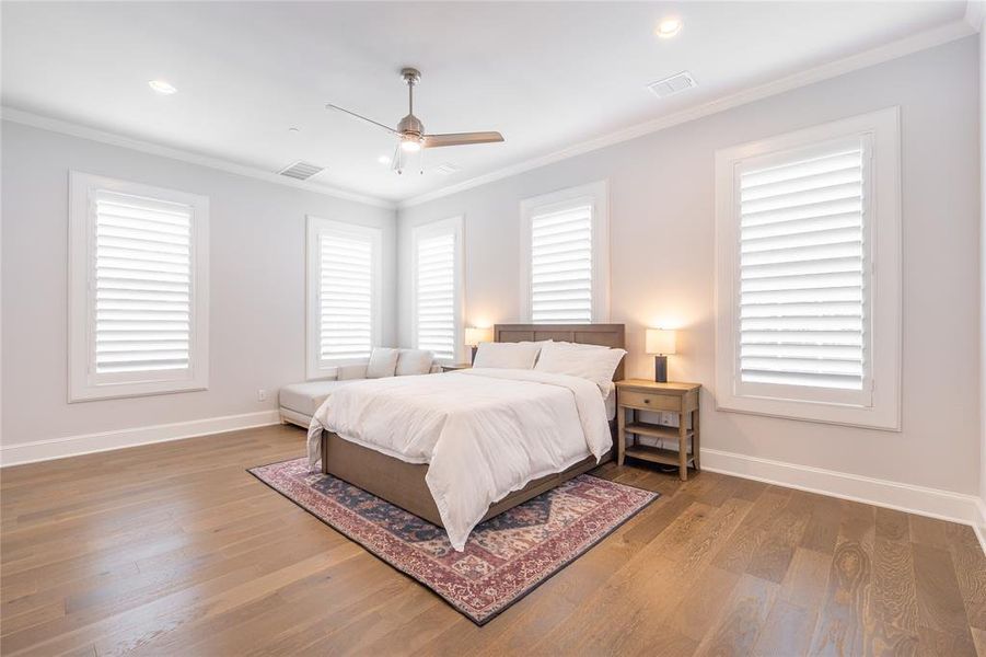 Furnished interior view inside a new home in , Addison (Image 34).