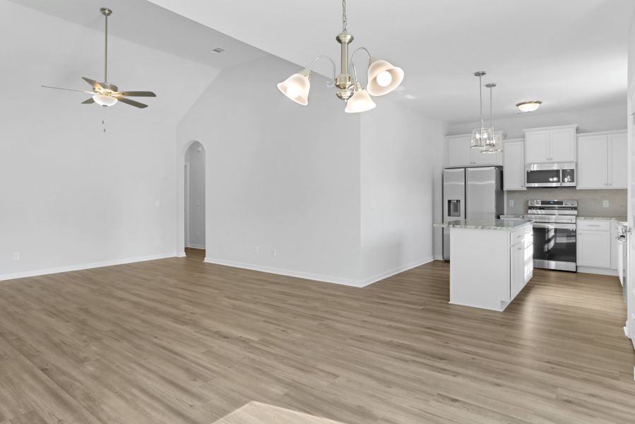 Representative unfurnished interior of a home built from the The Brunsen by RTS Homes in Grand Reserve, Hinesville (Image 18). Representative unfurnished interior of a home built from the The Brunsen by RTS Homes in Grand Reserve, Hinesville (Image 18).