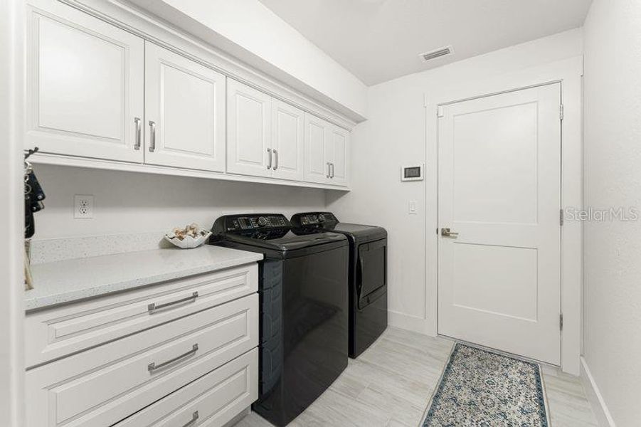 Furnished interior view inside a new home in , Port Charlotte (Image 31).