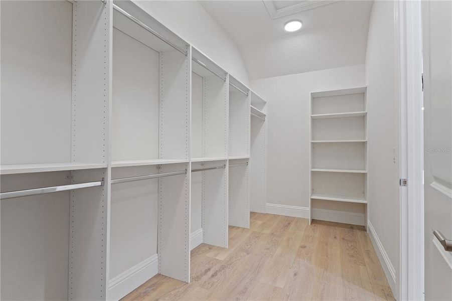 Spacious, unfurnished interior of a new home in , Apopka (Image 35).