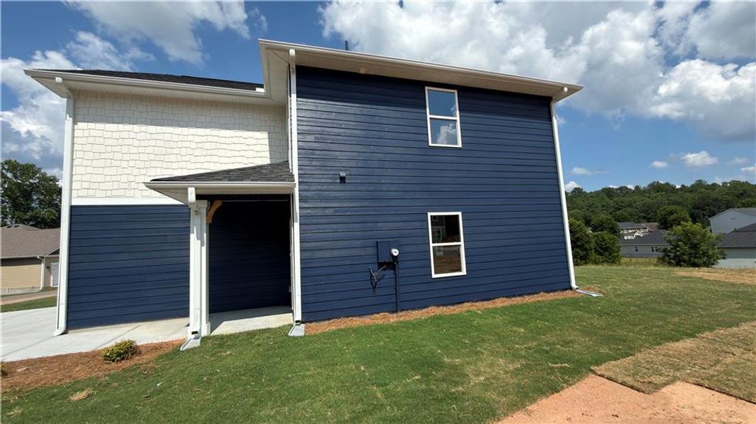 Exterior details and patio area of a home in Habersham Meadows, Demorest (Image 3).
