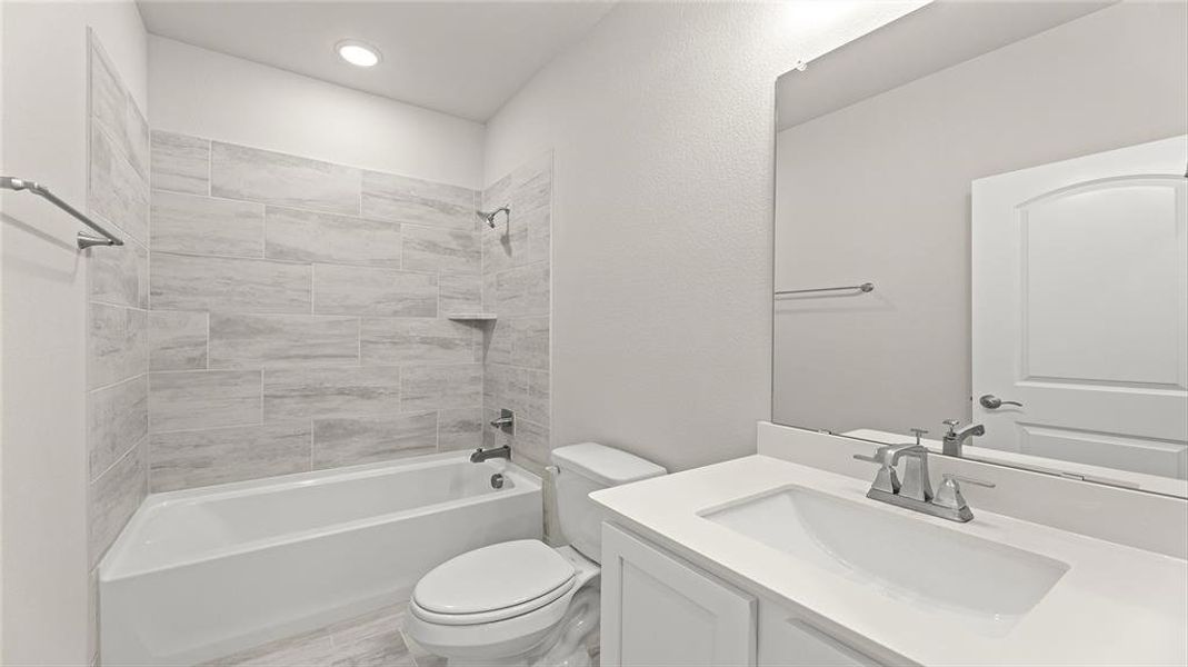 Furnished interior view inside a new home in Providence Commons Sales Phase 1, Aubrey (Image 13). Furnished interior view inside a new home in Providence Commons Sales Phase 1, Aubrey (Image 13).