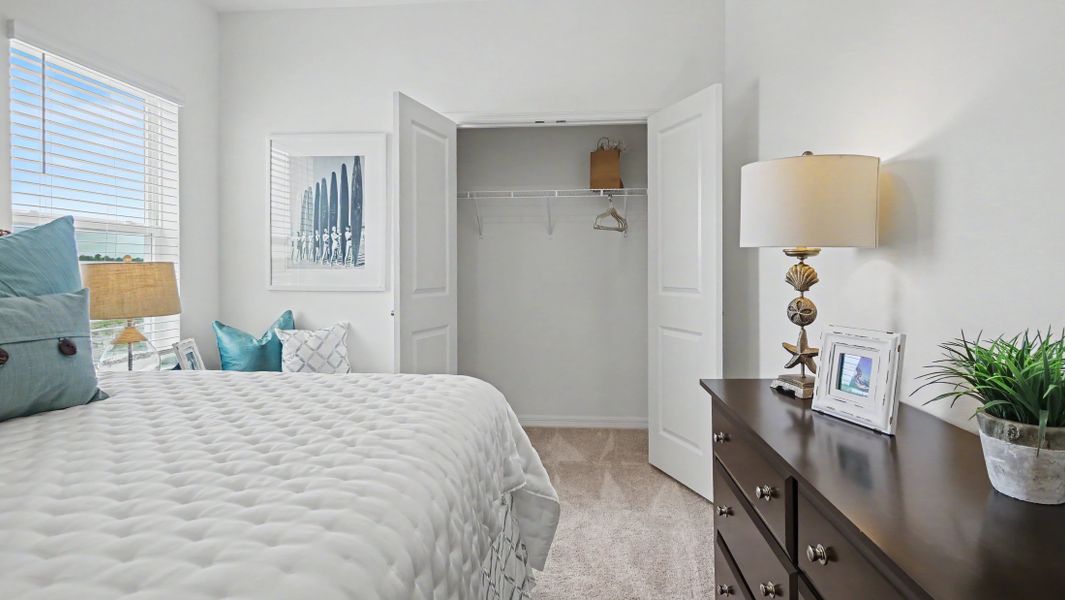 Representative furnished interior of a home built from the Sheffield by Maronda Homes in Labelle, Labelle (Image 15).