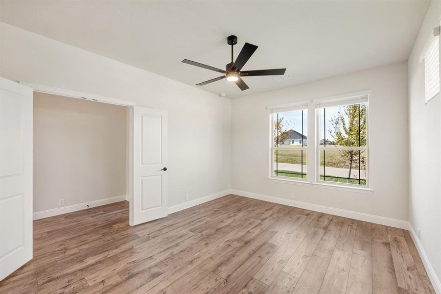 Spacious, unfurnished interior of a new home in Wildcat Ridge Phase 3, Godley (Image 25).