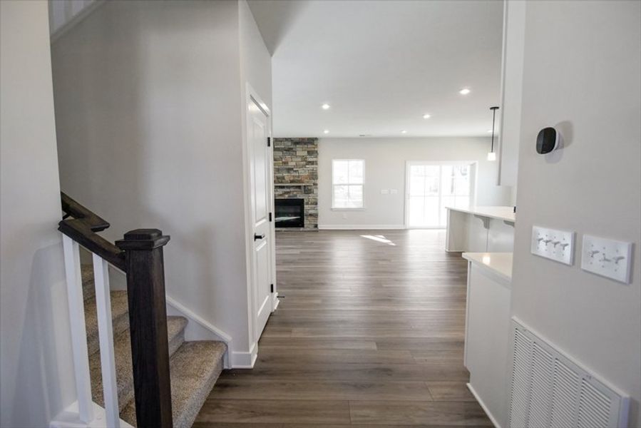 Spacious, unfurnished interior of a new home in Berkeley, Spartanburg (Image 21).