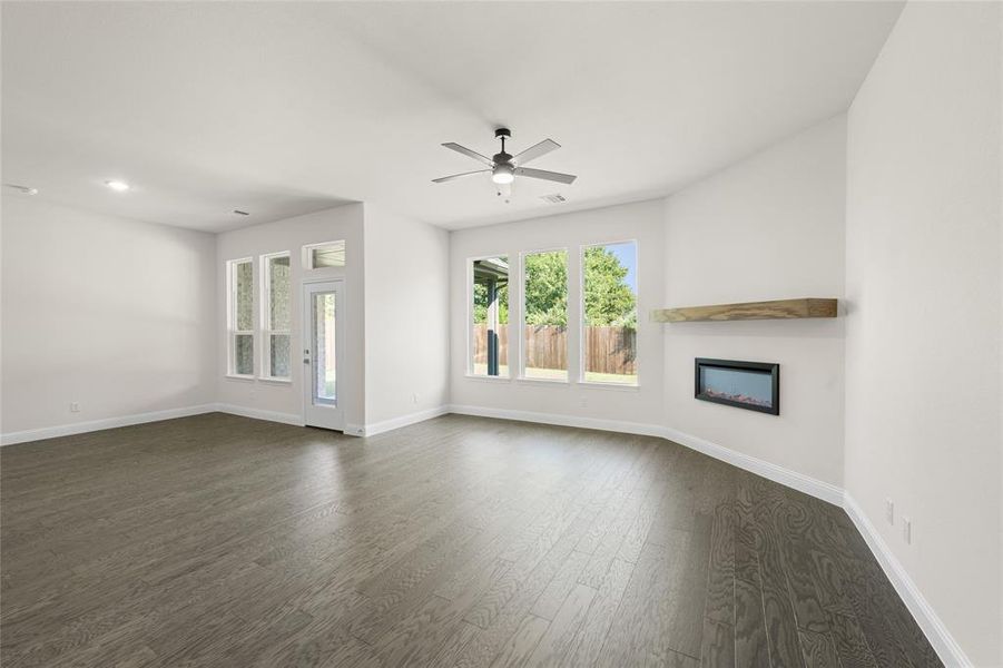 Spacious, unfurnished interior of a new home in Massey Meadows, Midlothian (Image 18). Spacious, unfurnished interior of a new home in Massey Meadows, Midlothian (Image 18).