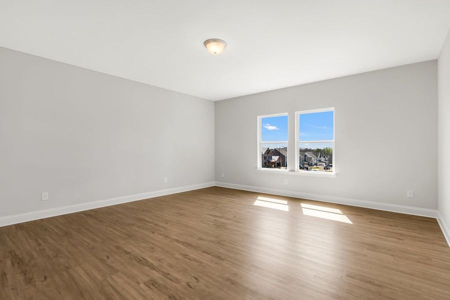 Representative unfurnished interior of a home built from the Emerson by UnionMain Homes in Maddox Landing, Hoschton (Image 19).
